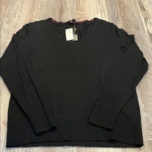 Banana Republic Black V-Neck Women's Sweater Size X-small New with tag